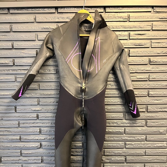 Aqua Sphere Pursuit Triathlon Wetsuit- Women’s size XL. - Picture 7 of 11